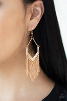 UNCHAINED FASHION" GOLD EARRINGS